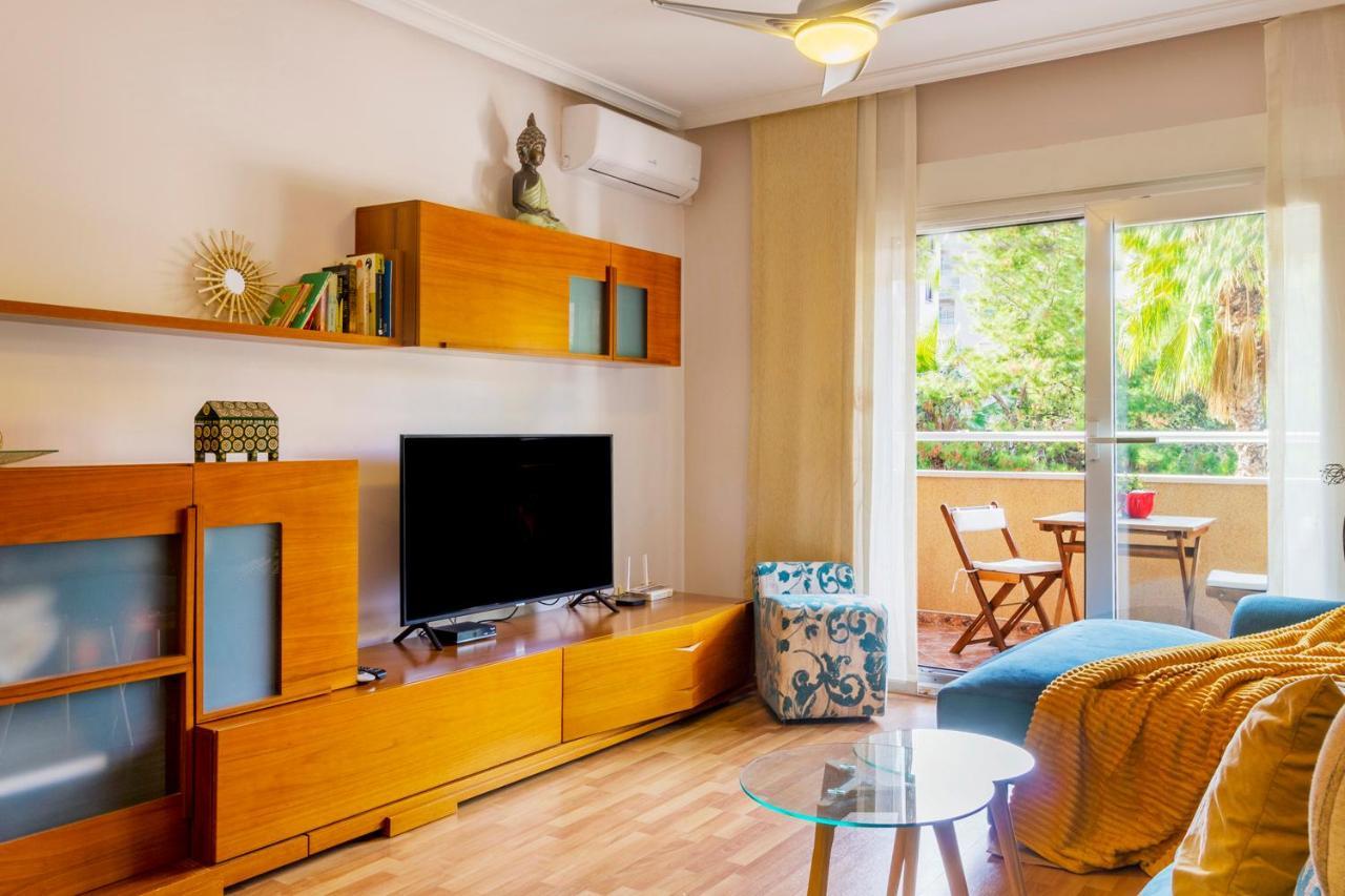 Apartamento Pink Sweet Home Torrevieja Eksteriør billede