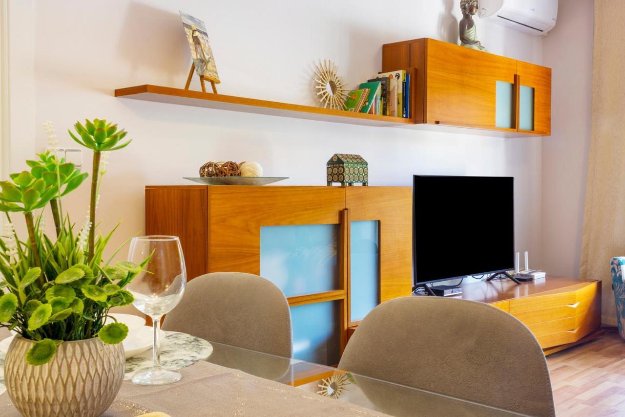 Apartamento Pink Sweet Home Torrevieja Eksteriør billede
