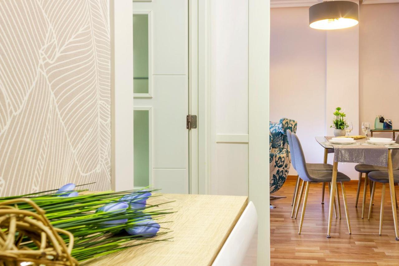 Apartamento Pink Sweet Home Torrevieja Eksteriør billede