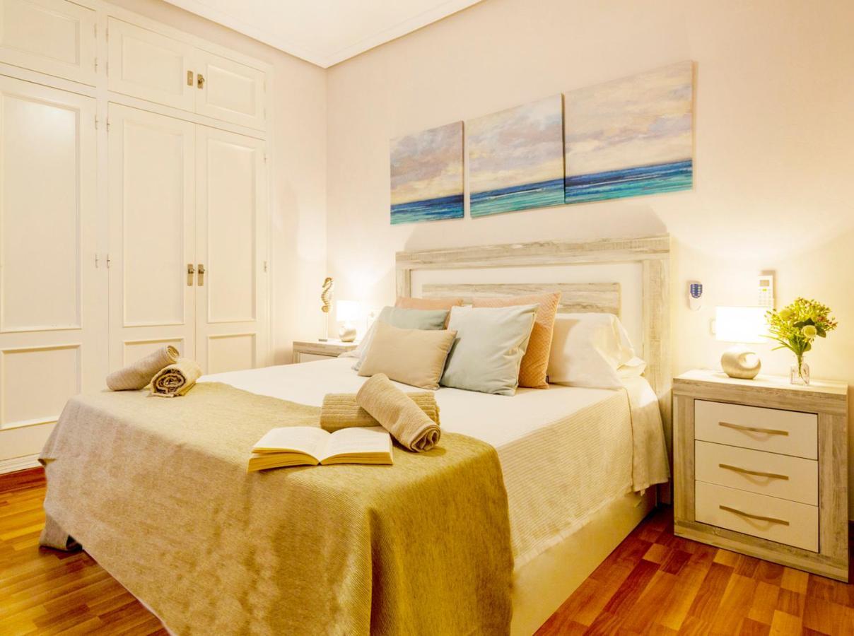 Apartamento Pink Sweet Home Torrevieja Eksteriør billede