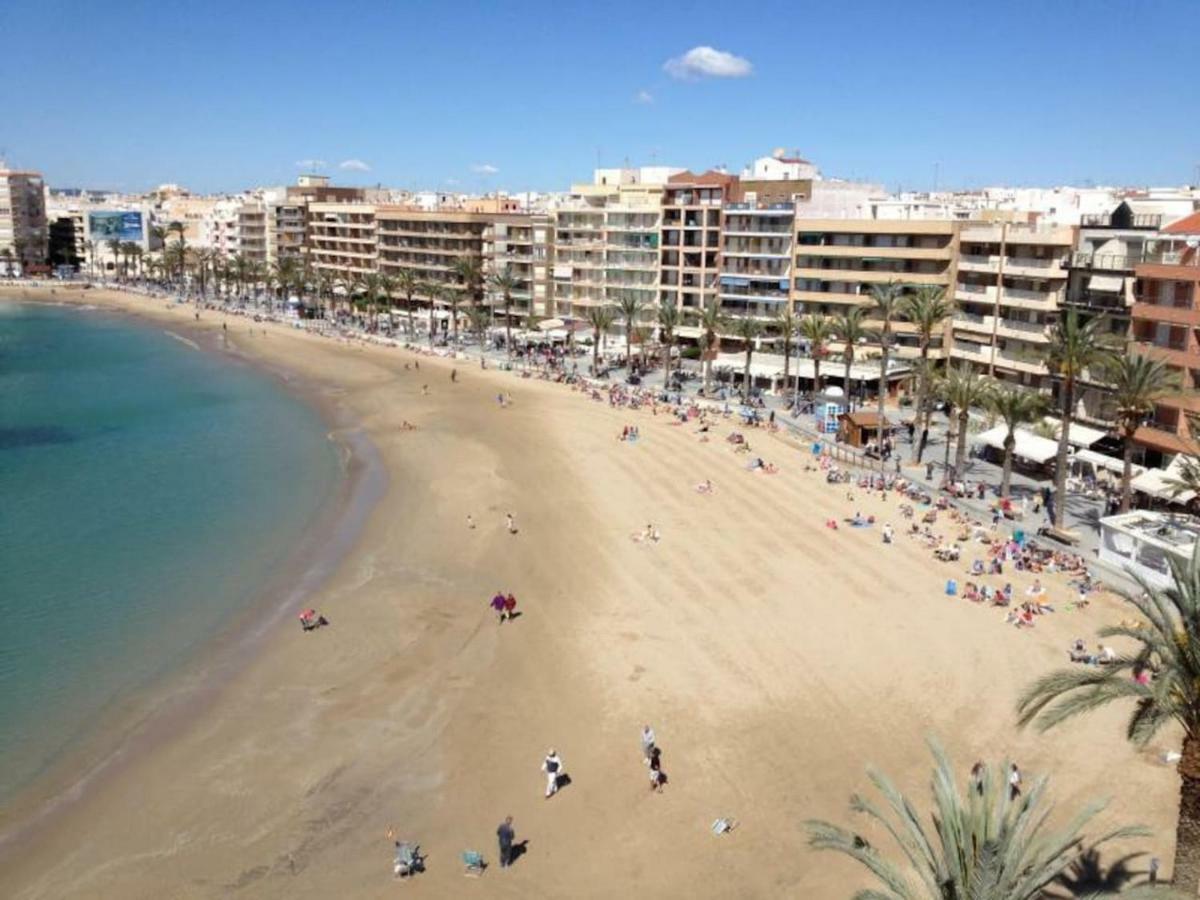 Apartamento Pink Sweet Home Torrevieja Eksteriør billede